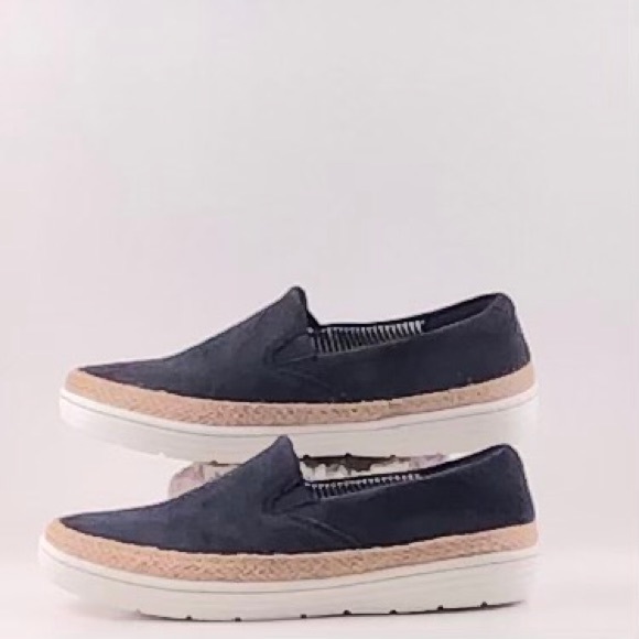 Clarks Shoes - Clarks  Marie Pearl Navy Marine Size 6